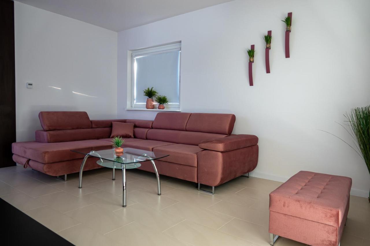 Apartament Przy Parku Z Duzym Tarasem ,Prywatny Parking Apartment Swinoujscie Ngoại thất bức ảnh