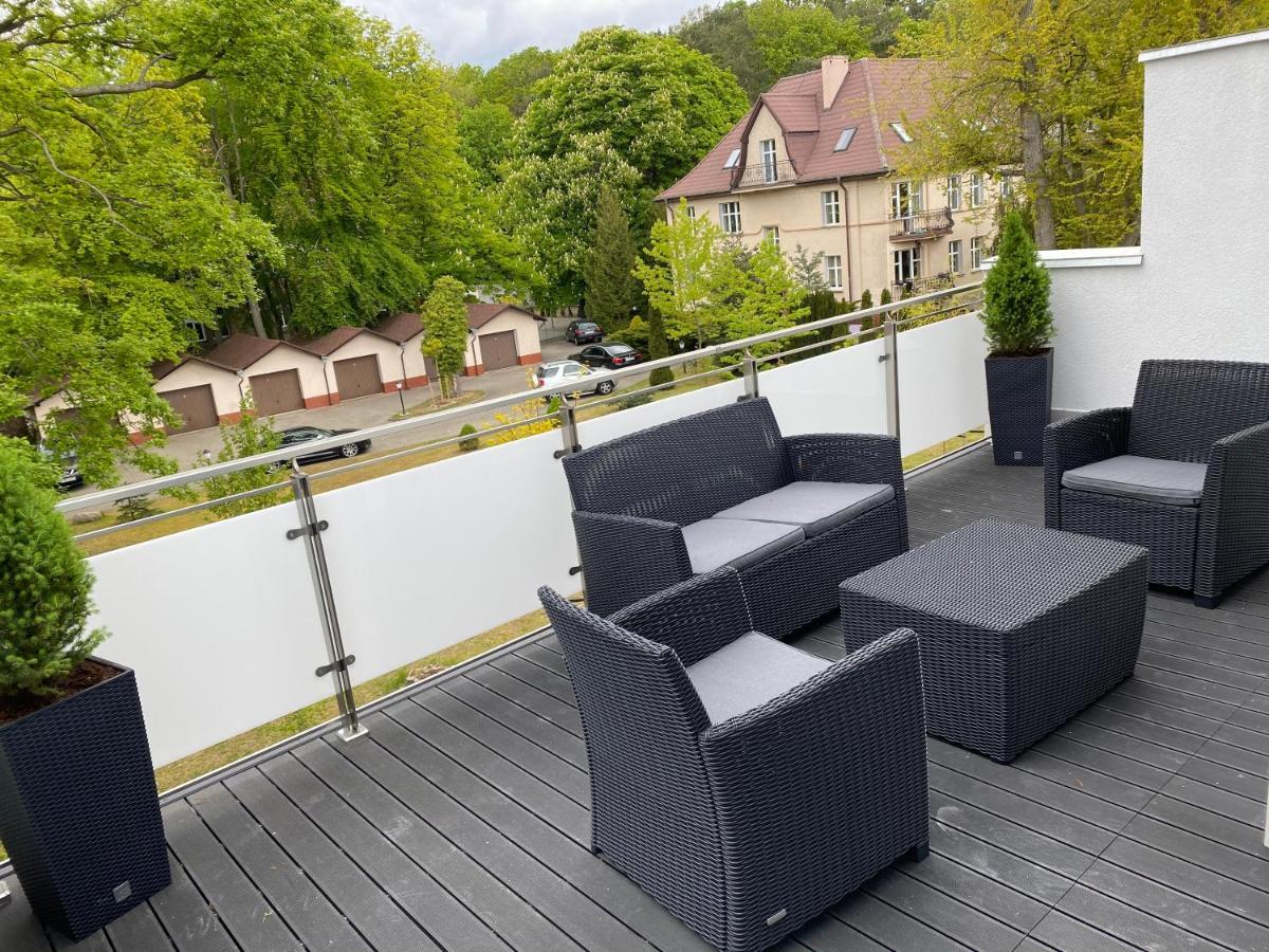 Apartament Przy Parku Z Duzym Tarasem ,Prywatny Parking Apartment Swinoujscie Ngoại thất bức ảnh